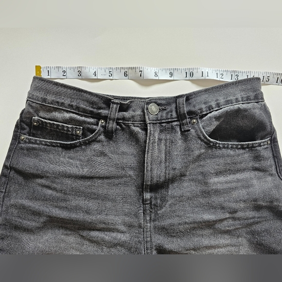 Ardene Size 5 Boyfriend Women's Black Denim Shorts High Waisted - Picture 4 of 6